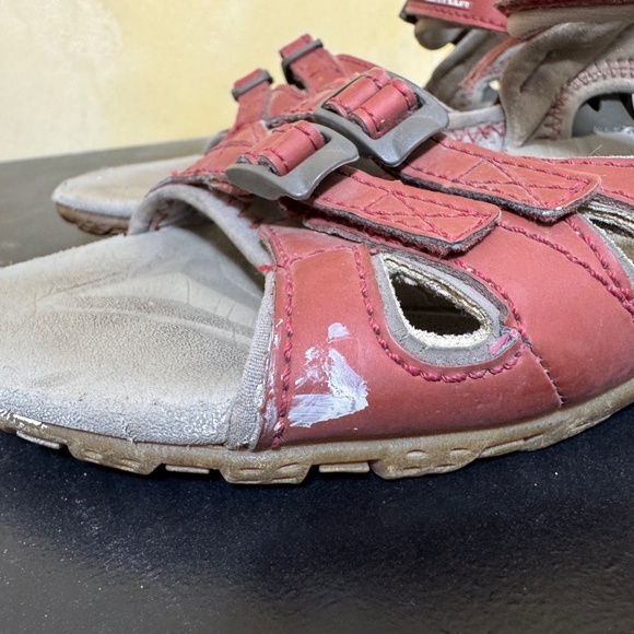 Merrell Sandals Womens Size 9 Red Hiking Walking Comfort Vibram - Picture 8 of 10